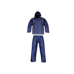 https://www.ropadetrabajo.com: Traje de agua tipo ingeniero